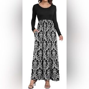 Black and White Damask Long Sleeve Dress ~ L